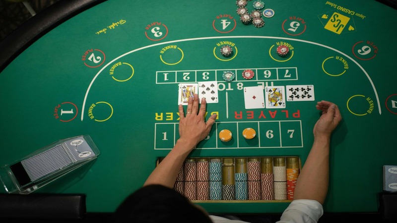 Phương pháp bắt cầu Baccarat 1 - 2 hoặc 1 - 3